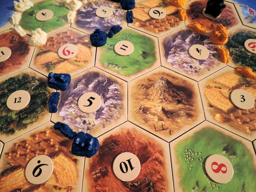 Monopolis Catan Base Tabletop, Board and Card Game