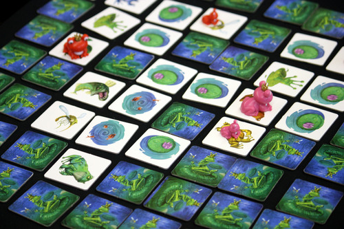 Monopolis Croak Base Tabletop, Board and Card Game
