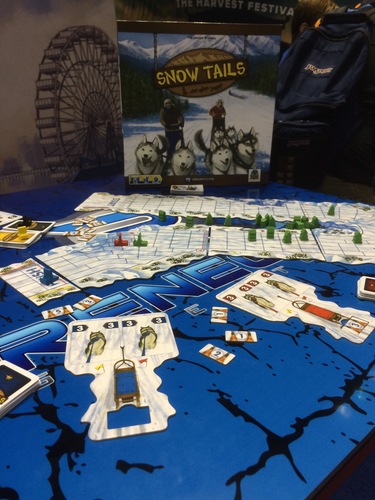 Monopolis Snow Tails Base Tabletop, Board and Card Game