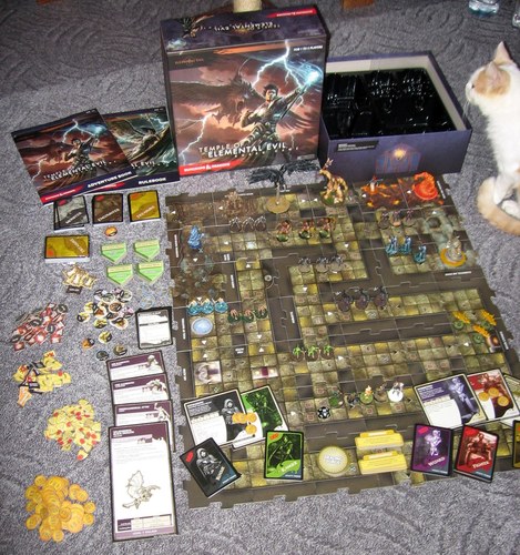 Monopolis Dungeons and Dragons: Temple of Elemental Evil Base Tabletop, Board and Card Game