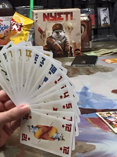 Monopolis Nyet Base Tabletop, Board and Card Game