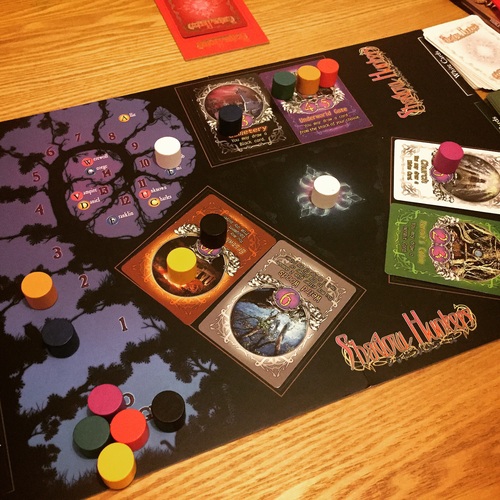 Monopolis Shadow Hunters Base Tabletop, Board and Card Game
