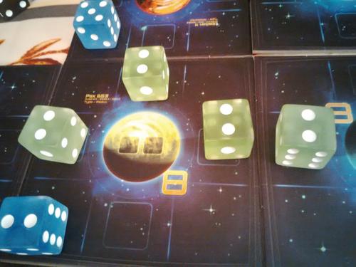 Monopolis Quantum Base Tabletop, Board and Card Game